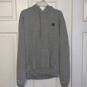 ⭐️Lightly worn grey champion hoodie
